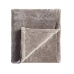 5pc King Geo Reversible Decorative Comforter Set With Throw Black/Gray - Room Essentials™ -Room Essentials Shop GUEST 9243f825 0f83 4e25 ac1f 1021b8de305a